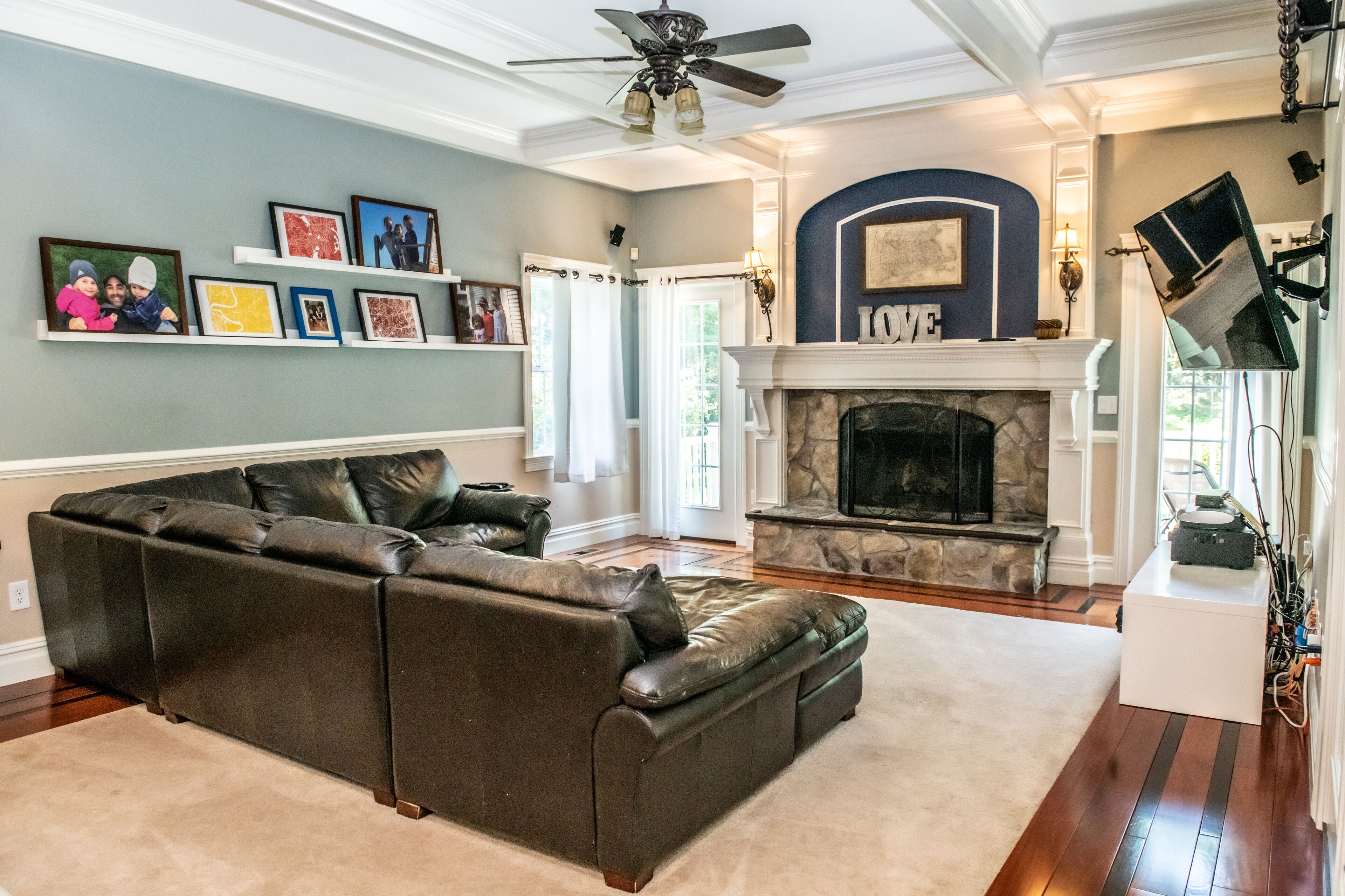 Large Luxury Family Home Near Five Colleges