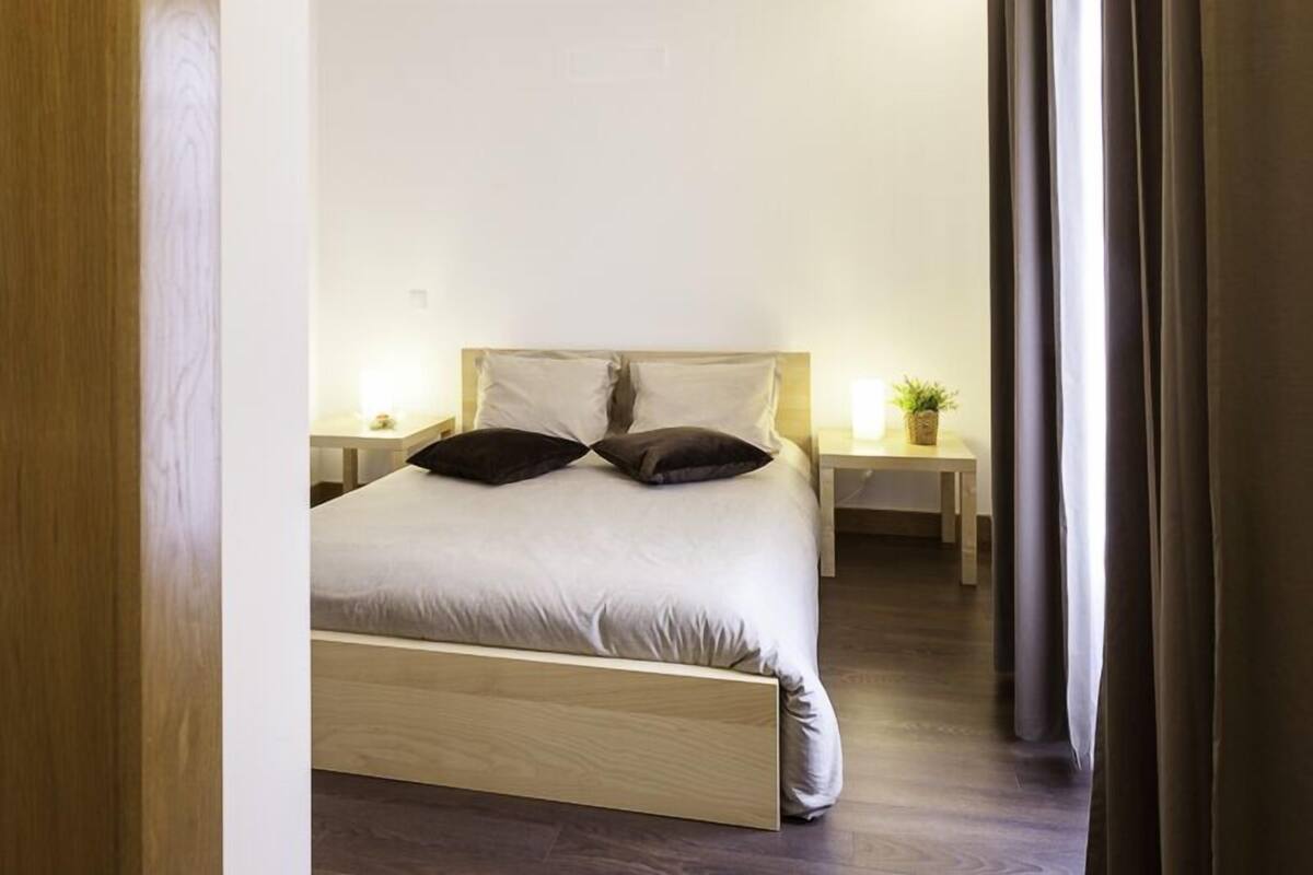 Kostenlose Babybetten, kostenloses WLAN