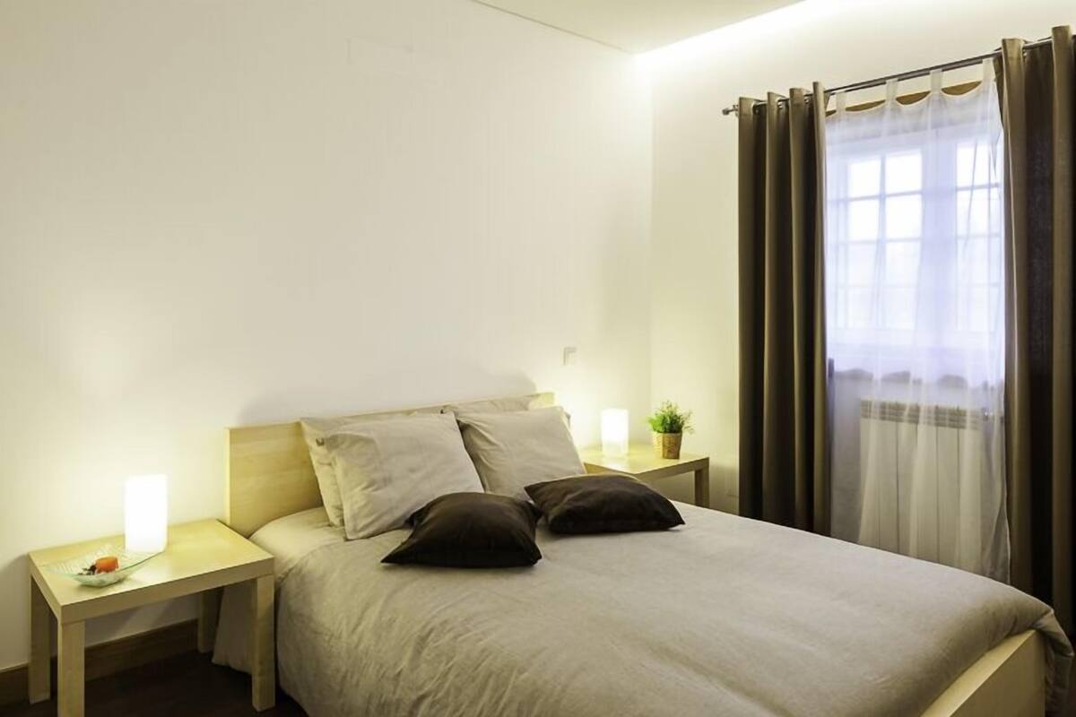 Kostenlose Babybetten, kostenloses WLAN