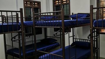 Laptop workspace, free WiFi, bed sheets