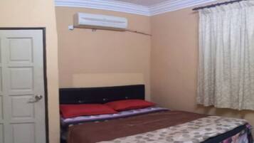 Deluxe Room | Ruang kerja komputer riba