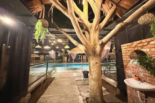 Petak Padin Cottage by The Pool, Kepala Batas Penang