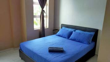 Double Room | Laptop workspace, soundproofing, free WiFi