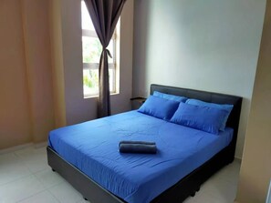 Double Room | Laptop workspace, soundproofing, free WiFi - CSH Motel Kuala Perlis (Kuala Perlis)