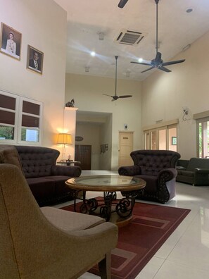Lobby sitting area - Kamalodge Taiping (Taiping)