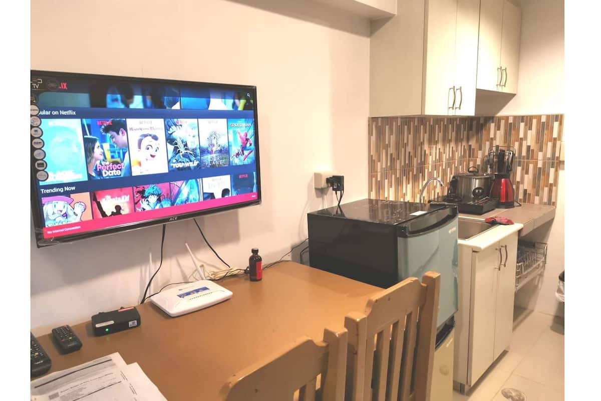 Familierom (Budget for 6) | Strykejern/-brett og wi-fi (inkludert)