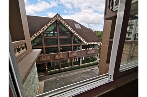 Studio without Balcony