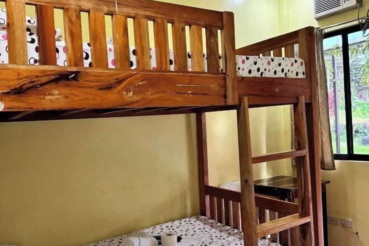 Desk, iron/ironing board, individually furnished, bed sheets