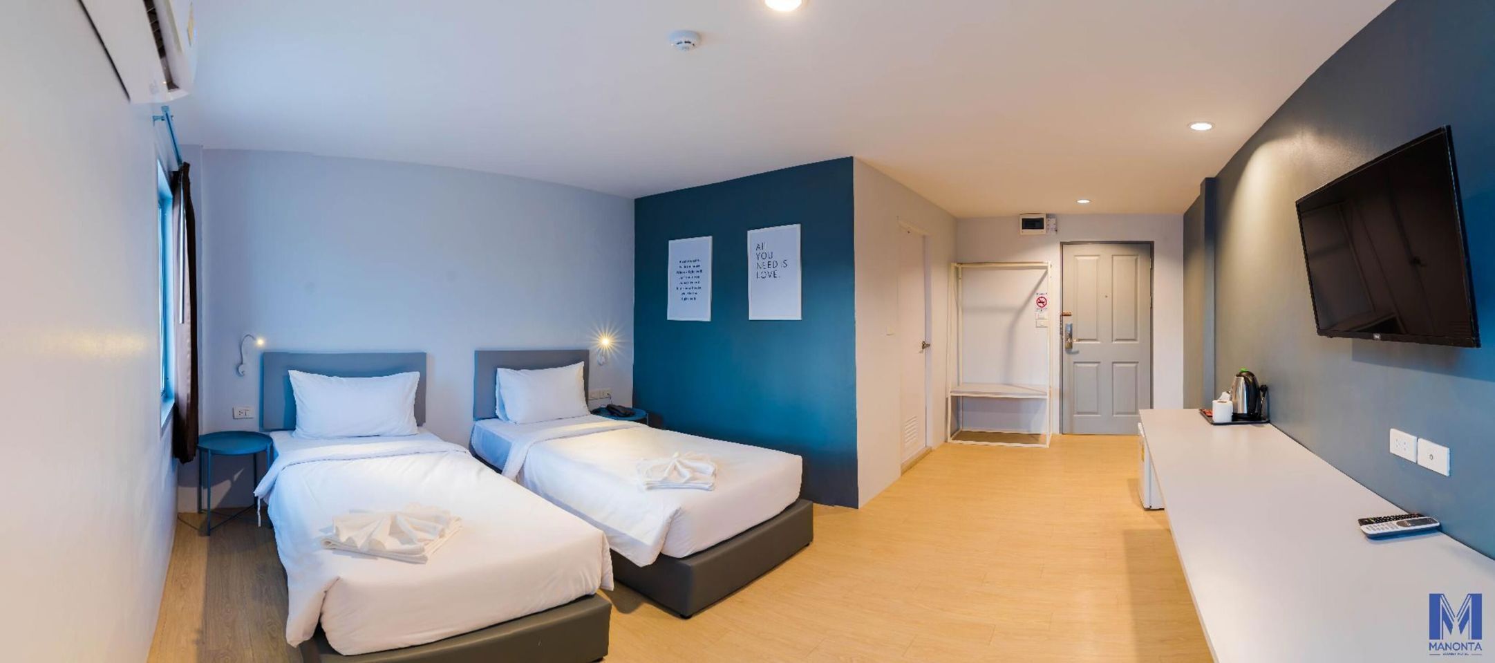 Desk, laptop workspace, free WiFi, bed sheets
