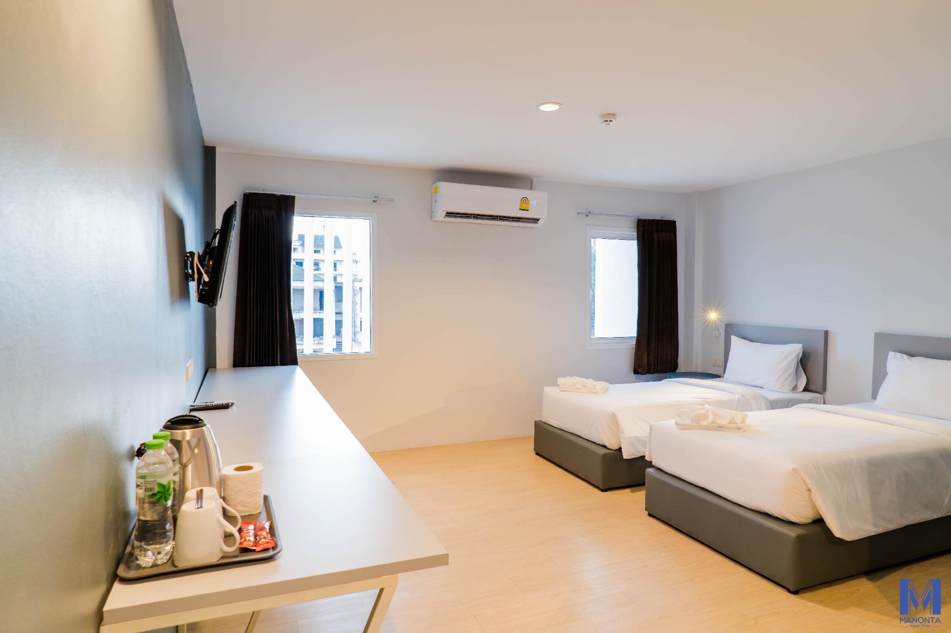 Standard Twin Room | Desk, laptop workspace, free WiFi, bed sheets