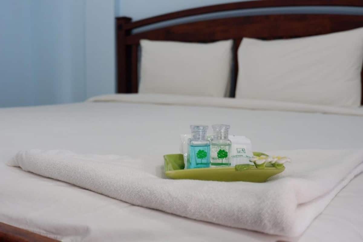 Habitación doble | Escritorio, wifi gratis, ropa de cama