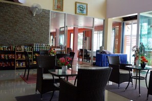 Lobby - Na Chaidej Hotel (Surat Thani)