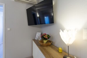 獨棟房屋 | 電視