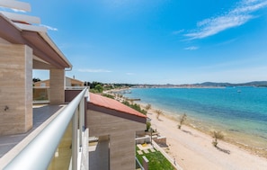 Water view - Apartments Villa Marija II (Biograd na Moru)
