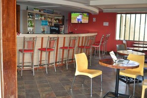 Bar (en la propiedad)