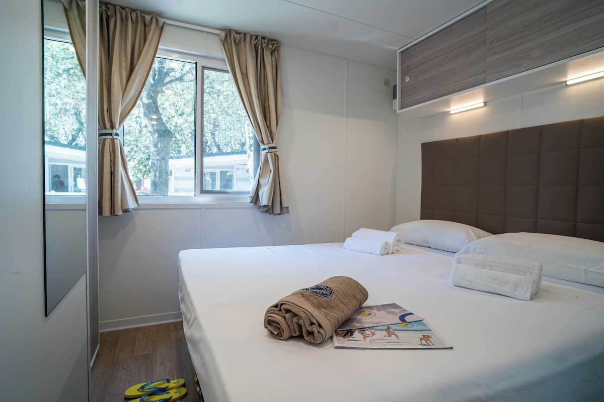 Casa mobile Deluxe Family (Pet Not Allowed) | Ameublement unique, rideaux dâobscurcissement