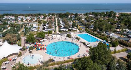  Vigna sul Mar Family Camping Village