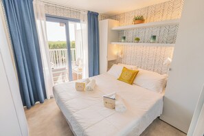 Junior Suite Family Panorama, Animali non Ammessi | Két bảo mật tại phòng, màn/rèm cản sáng, phòng cách âm 