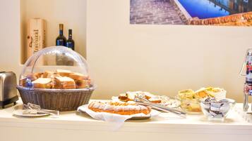 Petit déjeuner buffet