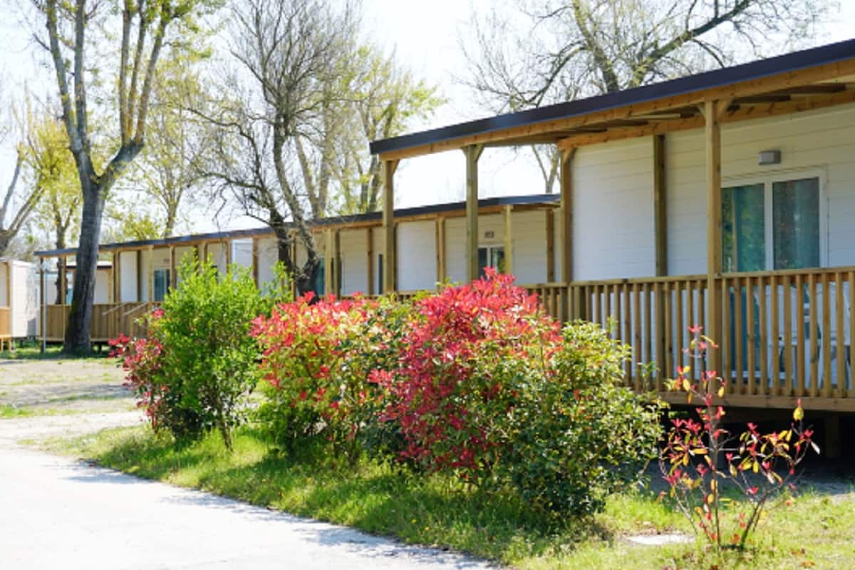 Superior Mobile Home (Pet Friendly) | Terrace/patio