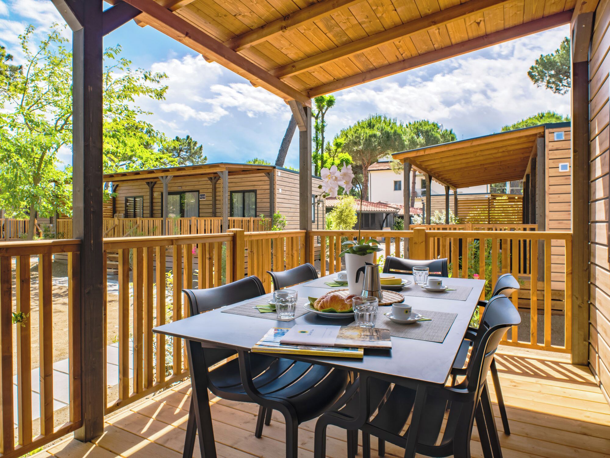 Deluxe stacaravan | Terras