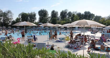 Club Del Sole Adriano Family Collection