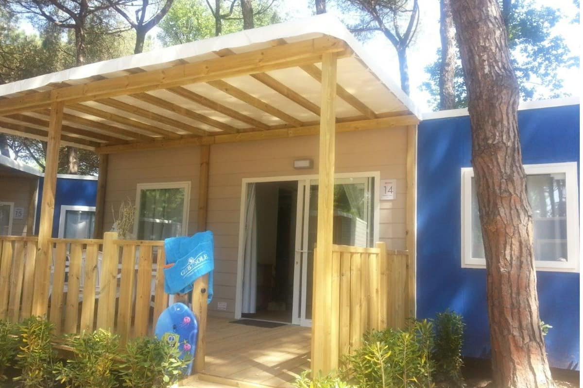 Superior Mobile Home, 2 Bedrooms | Property entrance