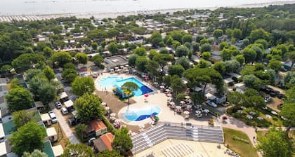Club Del Sole Marina Family Resort