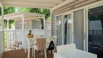 Nhà di động tiện nghi đơn giản | Quang cảnh từ phòng