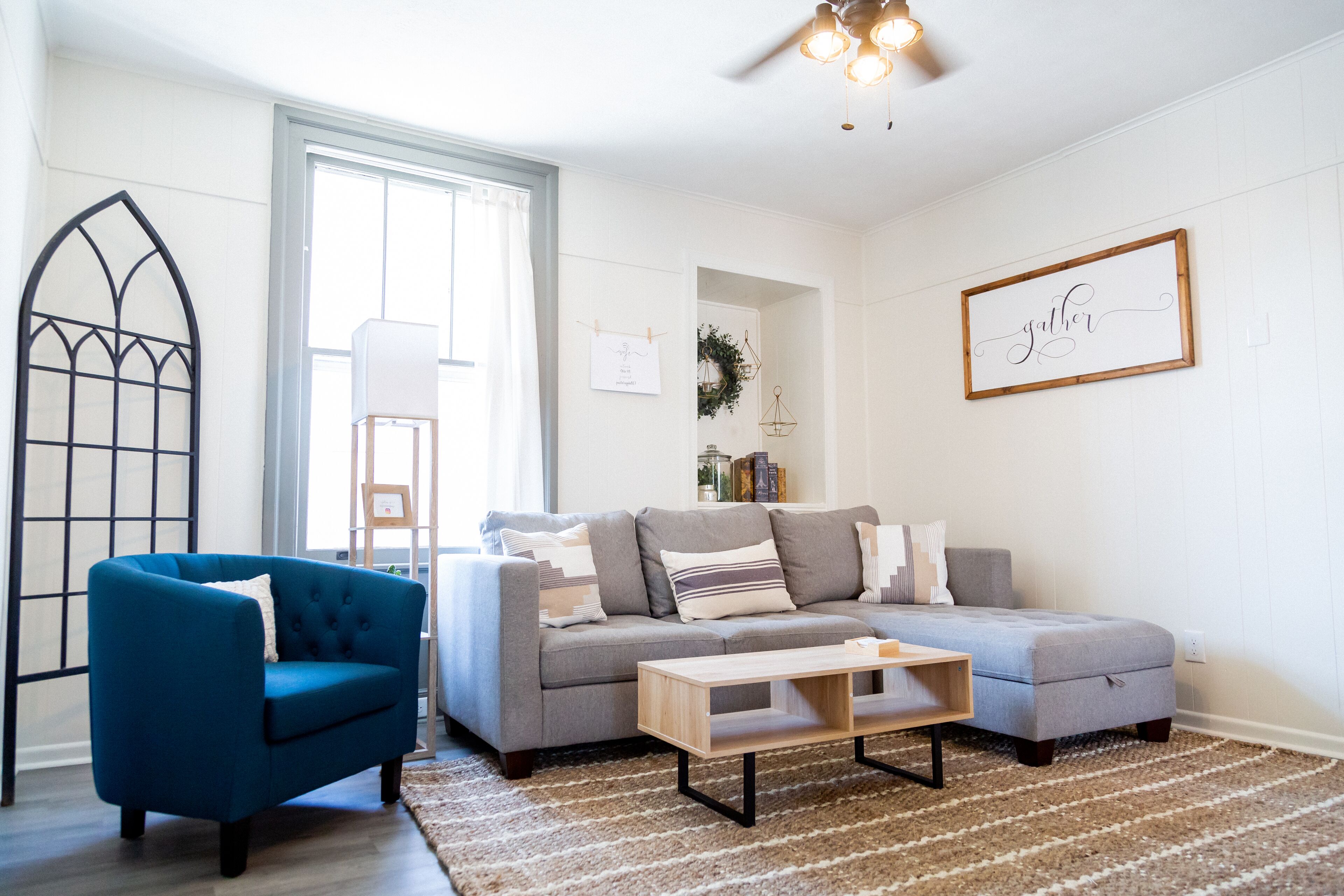 NoKno Flats - Simple Serenity: 2 BR, 1.5 BA in North Knoxville