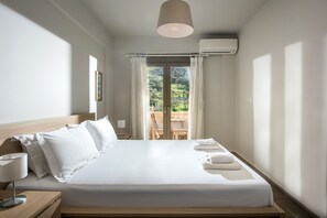 Apartment, 2 Schlafzimmer | Zimmersafe, Schreibtisch, laptopgeeigneter Arbeitsplatz