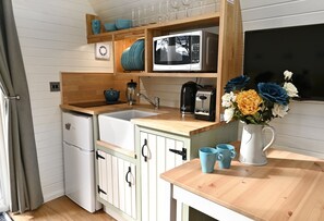 Luxury Cabin | Private kitchen