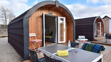 Luxury Cabin | Terrace/patio