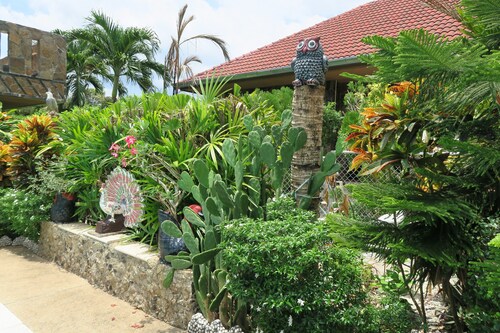 Quite Secluded Villa Resort