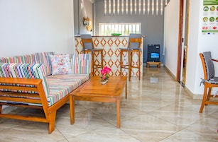 TelevisiĂłn de pantalla plana, pelĂculas con cargo