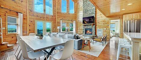 Cabin, Multiple Beds, Hot Tub | Private kitchen | Fridge, microwave, oven, stovetop