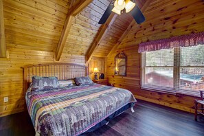 Cabin, Multiple Beds, Hot Tub