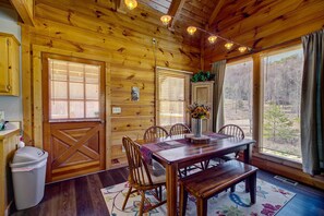 Cabin, Multiple Beds, Hot Tub | Private kitchen | Fridge, microwave, stovetop, dishwasher - Tennessee Charm (Sevierville)