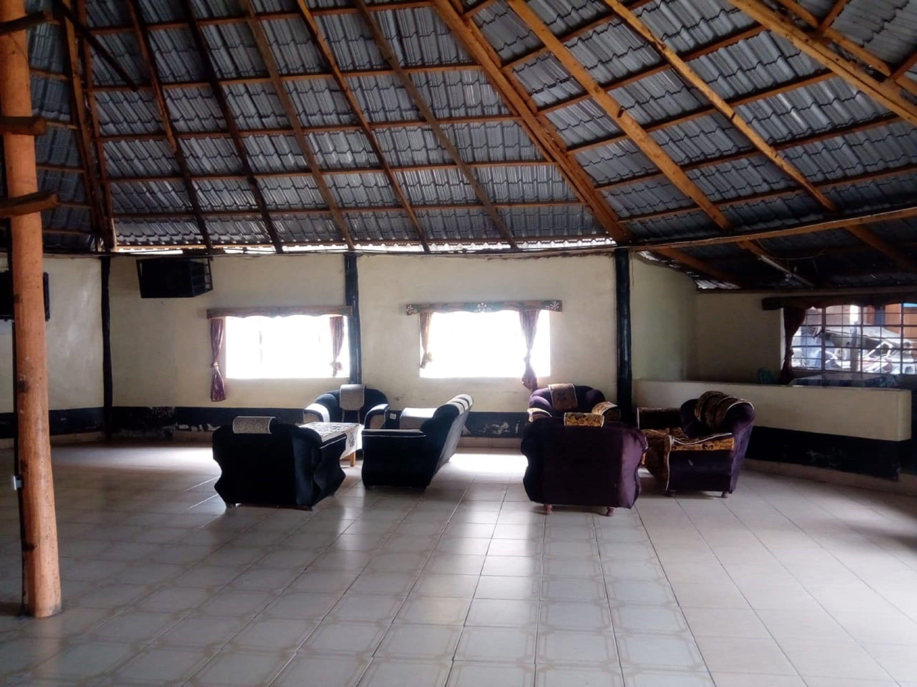 Coin salon dans le hall