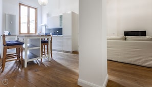 Apartment (1 Bedroom) | Interior
