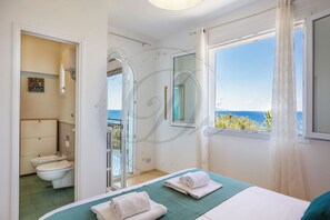 5 bedrooms, in-room safe, iron/ironing board, free WiFi