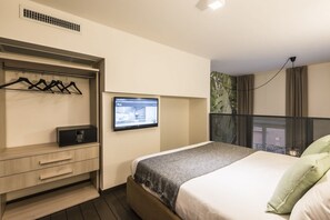 1 bedroom - 14 - Eco Chic Loft - HEPA-UV Germicidal AirPurifer (Bologna)