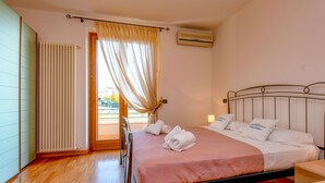 3 bedrooms, cots/infant beds - My Peschiera Family Home XL (Peschiera del Garda)