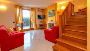 Living room - My Peschiera Family Home XL (Peschiera del Garda)
