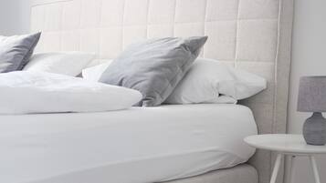 2 Schlafzimmer, Reisekinderbett, WLAN, Bettwäsche