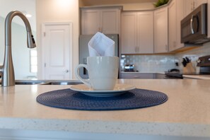 Dishwasher - Champions Gate 8837 - Eight Bedroom Pool Home (Davenport)