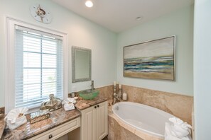Bathroom - Island Oasis (Holmes Beach)