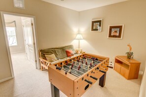 House, Multiple Beds, Hot Tub