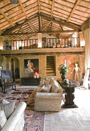 Living area - PARADISE OF THE INNOCENTI (Civita di Bagnoregio)