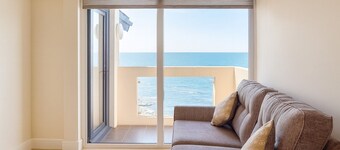 Westbeach Holiday Apartments